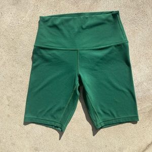 lululemon Align High-Rise Short 8"